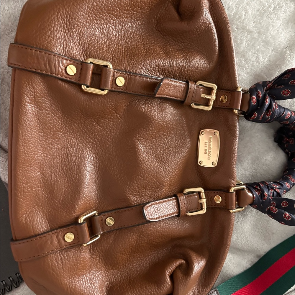 Michael Kors Bedford Larg Satchel in Acorn Brwn & Dooney&Bourke wristlet - Picture 7 of 14